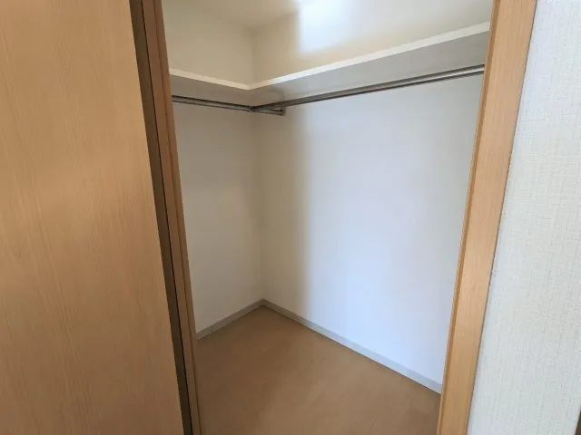El Stanza Nakano Arai - Interior - ["Flooring", "Wood", "Floor"]