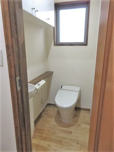 5-3-5 Kamimeguro, Meguro-Ku, Tokyo - Interior - ["Toilet seat", "Property", "Toilet"]
