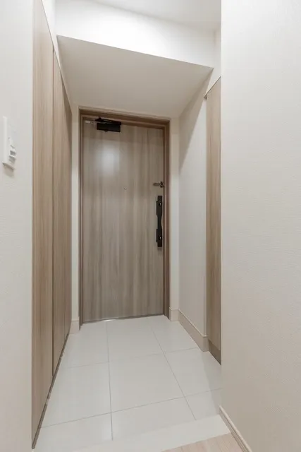 Maison Calm Nihonbashi Bakurocho - Interior - ["Building", "Fixture", "Door"]