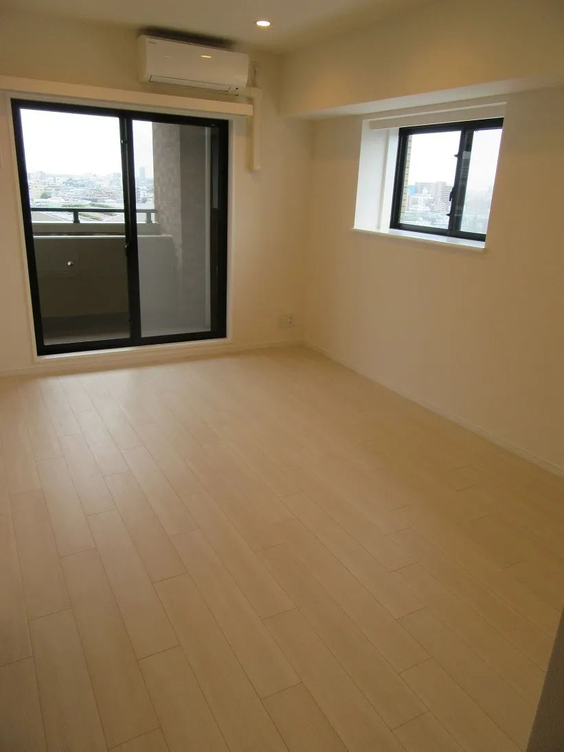 Due Nerima - Interior - ["Flooring", "Floor", "Wood flooring"]