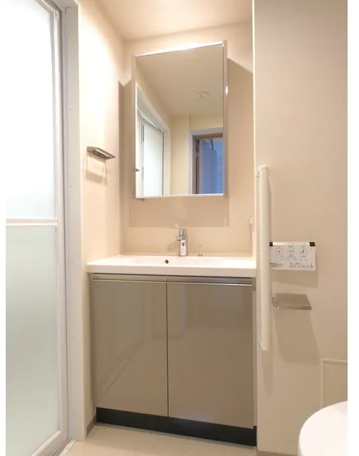 M Residence Nakano Sakaue - Interior - ["Flooring", "Floor", "Plumbing fixture"]