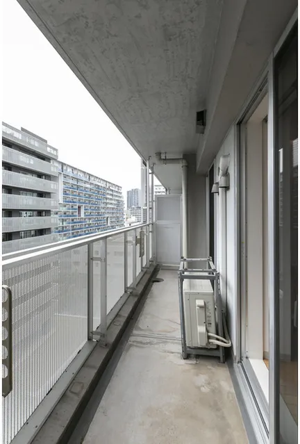 Shinonome Canal Court CODAN Building 18 - Interior - ["Apartment", "Floor", "Composite material"]
