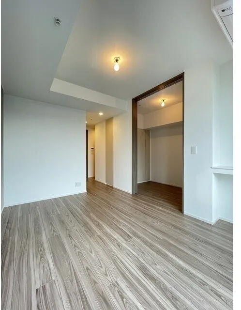 Stylio Kamata West - Interior - ["Flooring", "Floor", "Wood"]