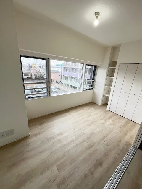 RESIDIA Bunkyo Sengoku - Interior - ["Flooring", "Floor", "Apartment"]
