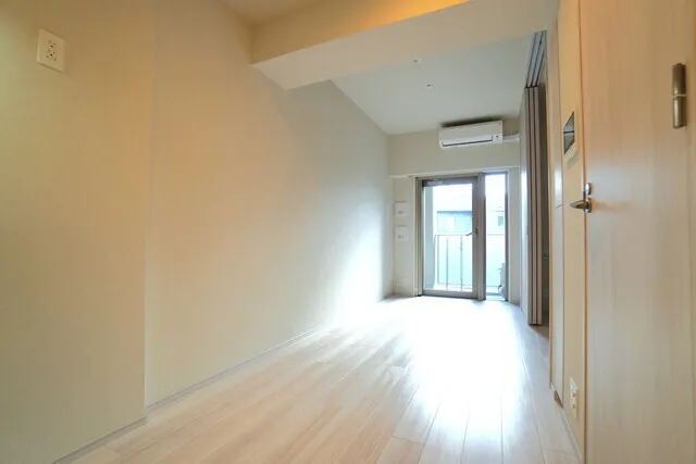 Livio Maison Ochanomizu EAST - Interior - ["Flooring", "Floor", "Wood flooring"]