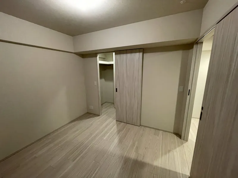 Fine Residence Kyoto Gojo-Dori - Interior - ["Flooring", "Floor", "Wood flooring"]