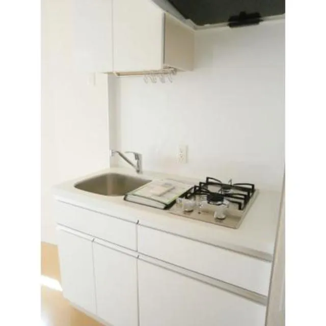 Park Axis Shin-Itabashi West - Interior - ["Cabinetry", "Countertop", "Gas stove"]