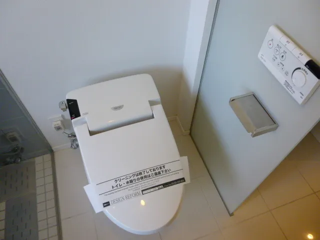 Court Hills Hiroo Minami - Interior - ["Plumbing fixture", "Bathroom", "Plumbing"]