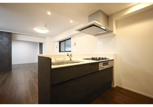 LUMIEC OHYAMA - Interior - ["Flooring", "Ceiling", "Kitchen"]