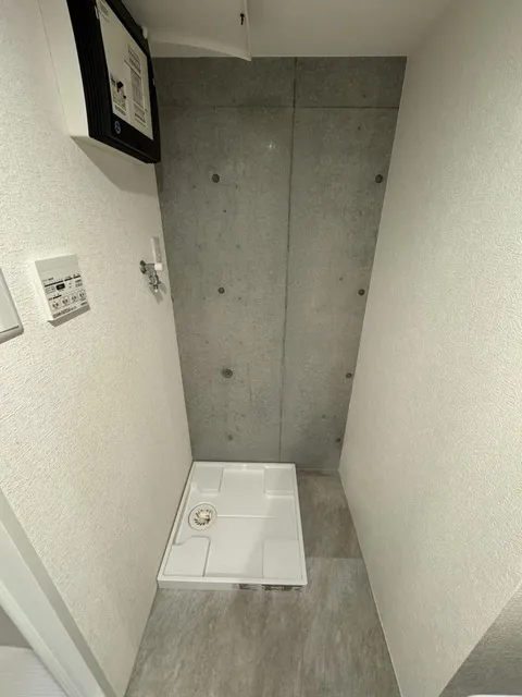 BRICK RESIDENCE Meguro Honcho - Interior - ["Flooring", "Floor", "Tile"]