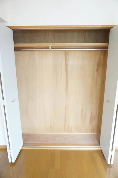Tiara Ebisu - Interior - ["Wood", "Interior design", "Cabinetry"]