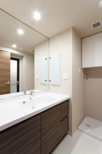 Gardenier Kinuta WEST - Interior - ["Bathroom", "Property", "Room"]