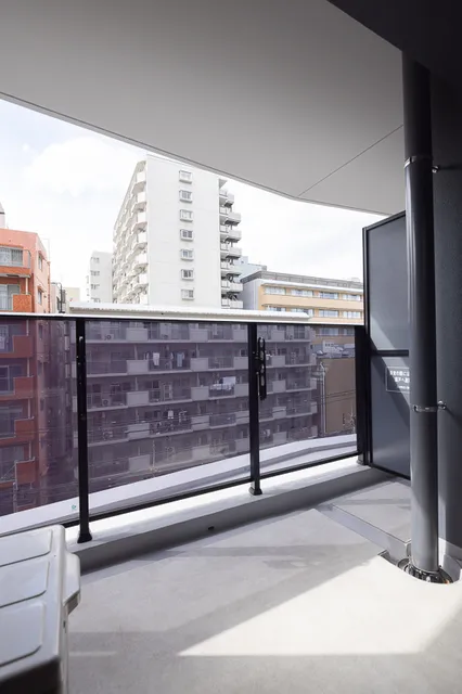 RJR Precia Higashijujo Garden - Interior - ["Apartment", "Glass", "Balcony"]