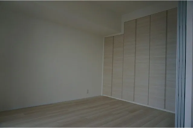 Ambiente Komagome - Interior - ["Building", "Rectangle", "Wood"]