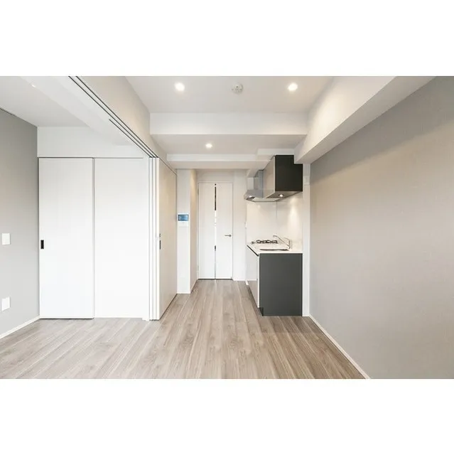 Azur Terrace Meguro Yakumo - Interior - ["Building", "Fixture", "Door"]