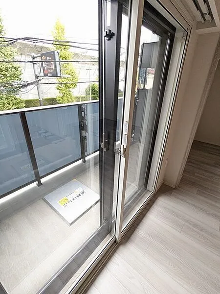 Predia Court Sangenjaya - Interior - ["Apartment", "Glass", "Home Door"]