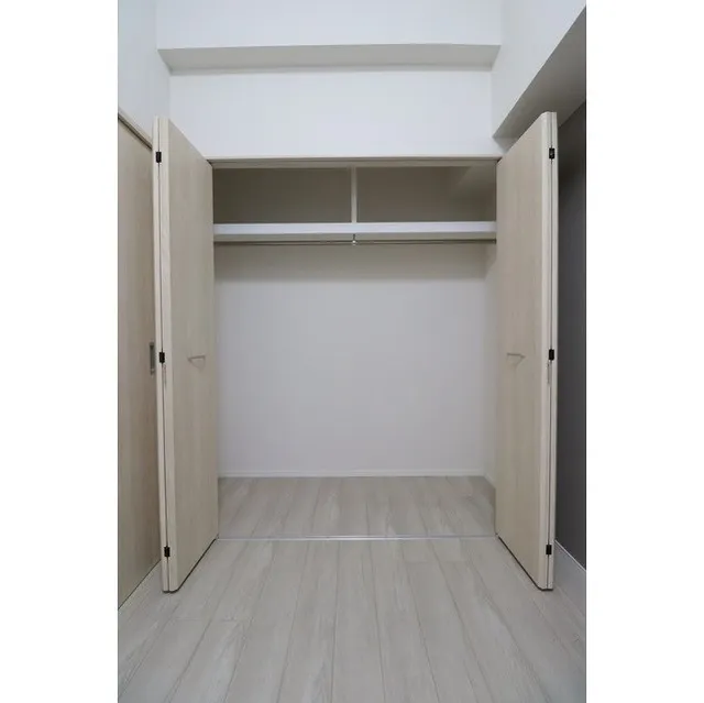 Refir Orbe Asakusabashi - Interior - ["Building", "Fixture", "Rectangle"]