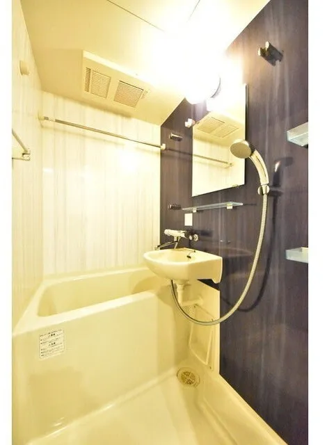 Harmony Residence Ikebukuro #003 - Interior - ["Flooring", "Plumbing fixture", "Floor"]