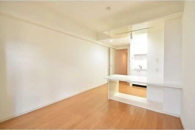 Primal Koishikawa - Interior - ["Wood", "Rectangle", "Flooring"]