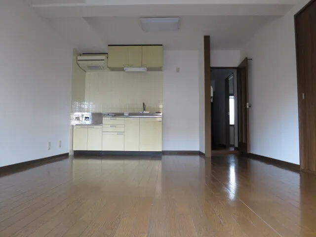Sun Place Hayami - Interior - ["Property", "Building", "Hall"]