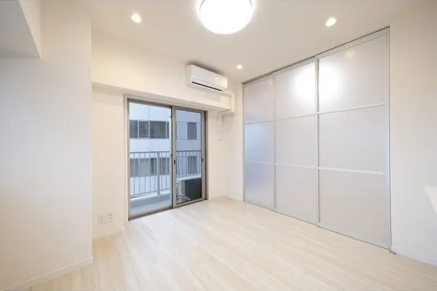 ONE ROOF FLAT TOGOSHI - Interior - ["Furniture", "Cabinetry", "Window"]