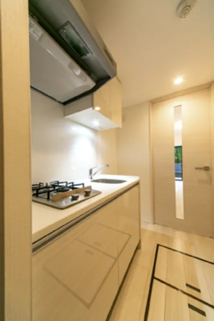 Rise Yoyogi III - Interior - ["Countertop", "Cabinetry", "Building"]