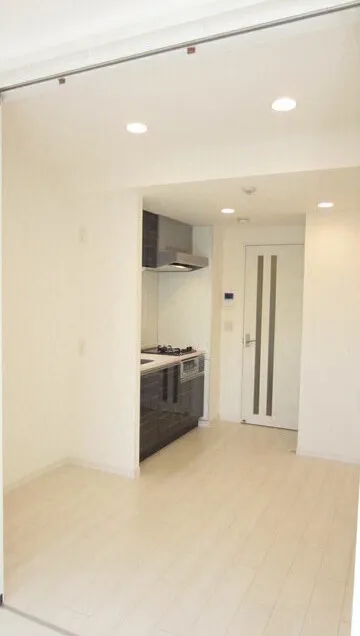 LIBR GRANT Setagaya Tsurumaki - Interior - ["Property", "Room", "Ceiling"]
