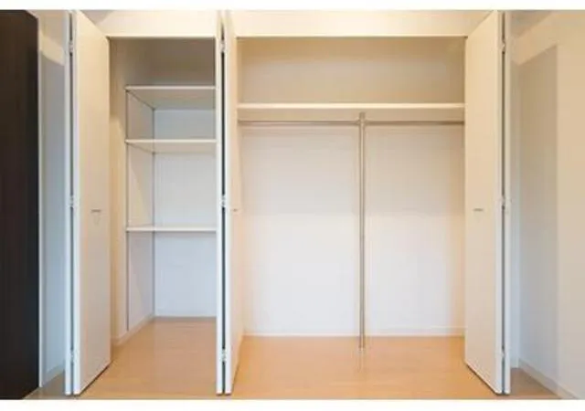 Plum Court Higashi-Nakano - Interior - ["Property", "Room", "Wardrobe"]