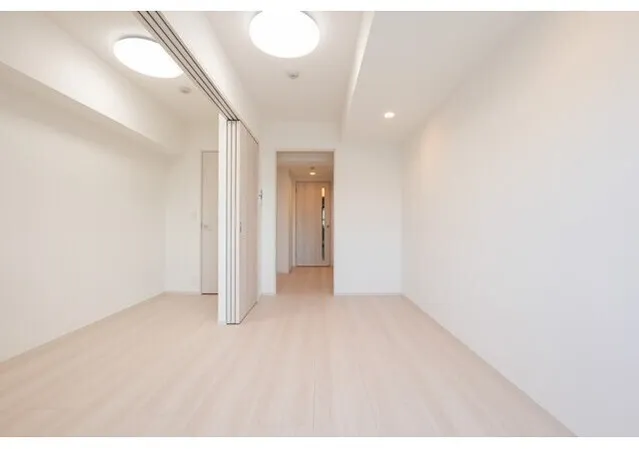 Comforia Liv Toyosu Canal - Interior - ["Flooring", "Floor", "Wood"]
