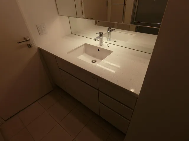 Prime Garden Nishiazabu - Interior - ["Tap", "Sink", "Plumbing fixture"]