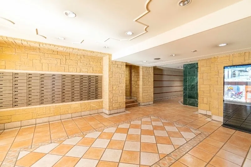 Grand Gala Minami-Azabu - Exterior - ["Flooring", "Floor", "Tile Flooring"]