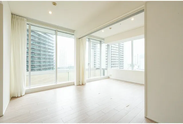Frontier Residence The Tower Shinagawa - Interior - ["Flooring", "Floor", "Interior design"]