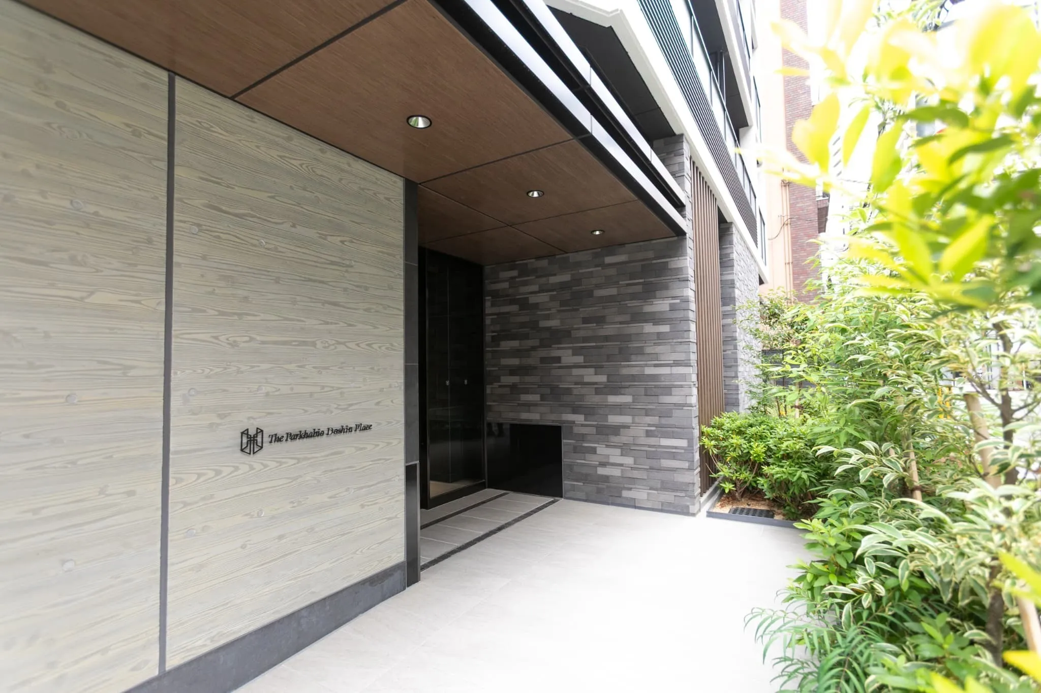 Hmlet Temma doshin - Exterior - ["Hardwood", "Wood flooring"]