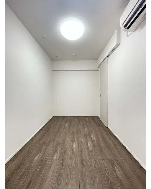 Comforia Nakakasai - Interior - ["Flooring", "Floor", "Wood"]