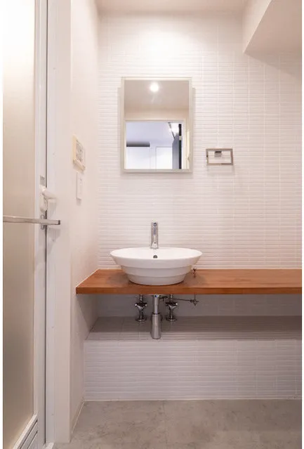 Comforia Omori DEUX - Interior - ["Wall", "Interior design", "Plumbing fixture"]