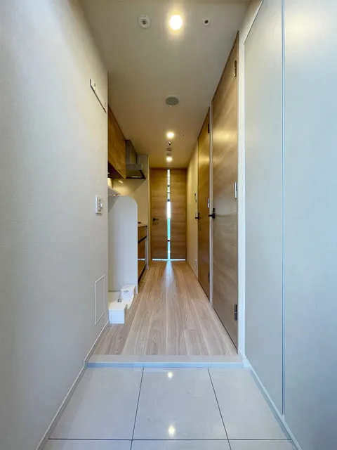 Lefon Prog-Rock Asakusa Iriya - Interior - ["Building", "Door", "House"]