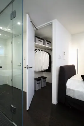 Ipse Gakugei Daigaku - Interior - ["Flooring", "Interior design", "Floor"]