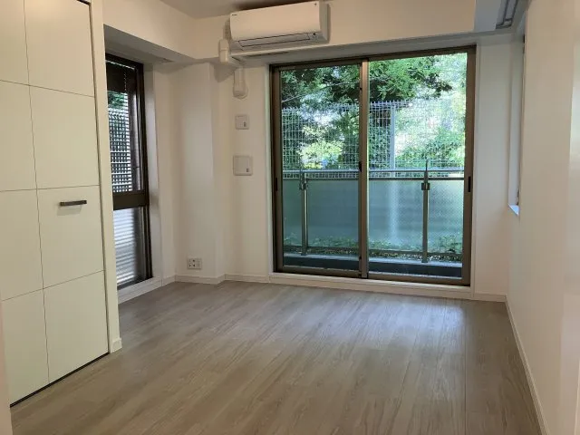 Prime Urban Shinjuku Naitomachi - Interior - ["Flooring", "Wood flooring", "Floor"]