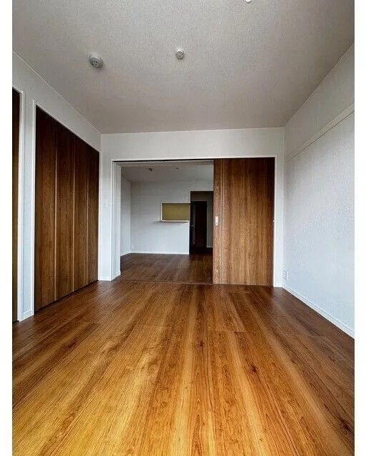 Well Square Hatagaya - Interior - ["Flooring", "Floor", "Wood flooring"]