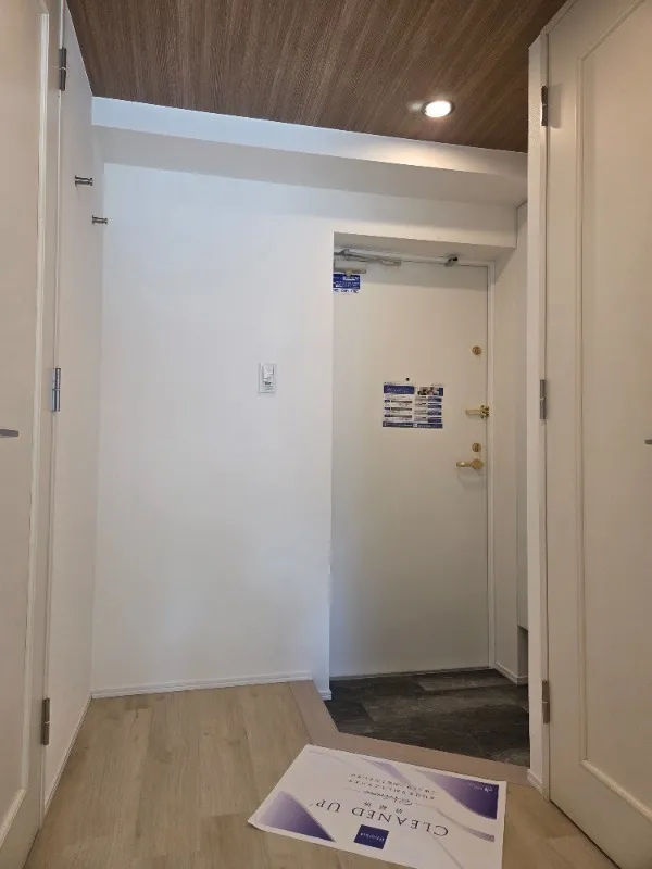 Residia Kanda Higashi - Interior - ["Wall", "Flooring", "Wood"]