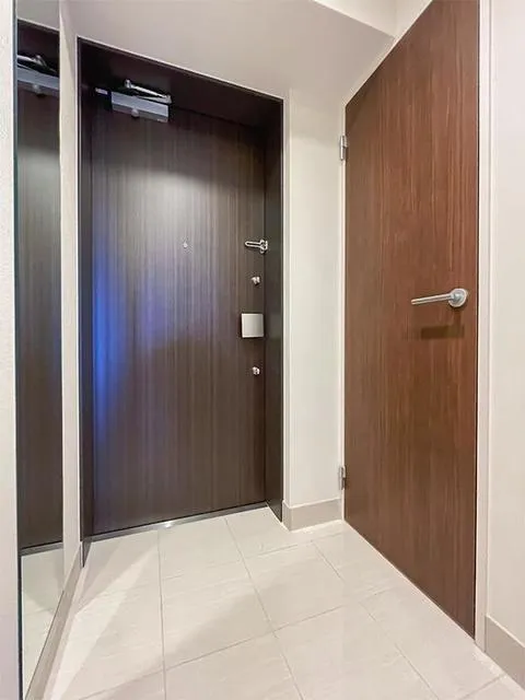 Frontier Residence Kinshi Park - Interior - ["Flooring", "Wood", "Door"]
