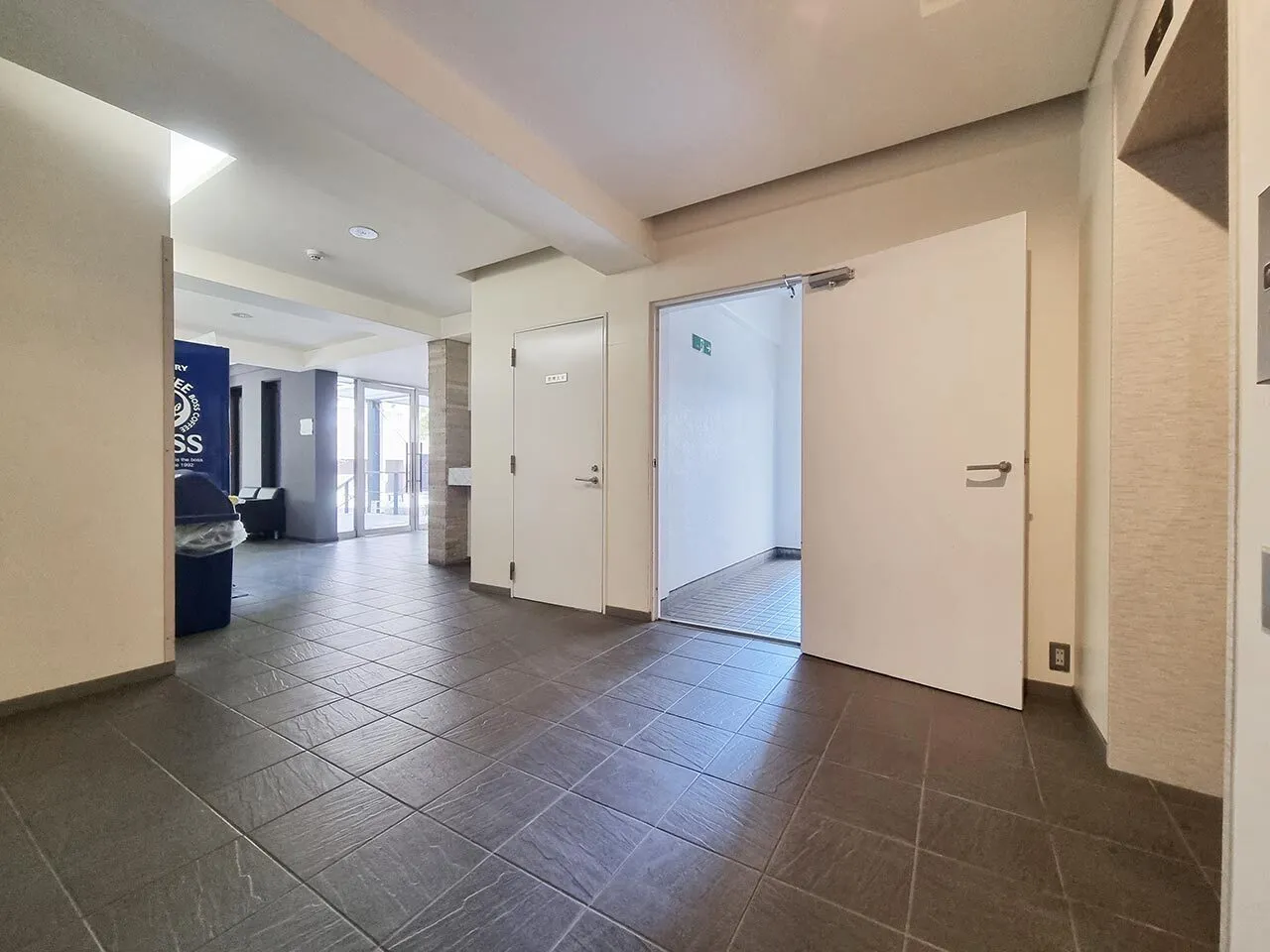 Mynavi STAY Palace Kachidoki - Exterior - ["Flooring", "Floor", "Ceiling"]