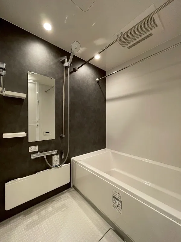 U Residence Higashiyukiya - Interior - ["Flooring", "Plumbing fixture", "Interior design"]