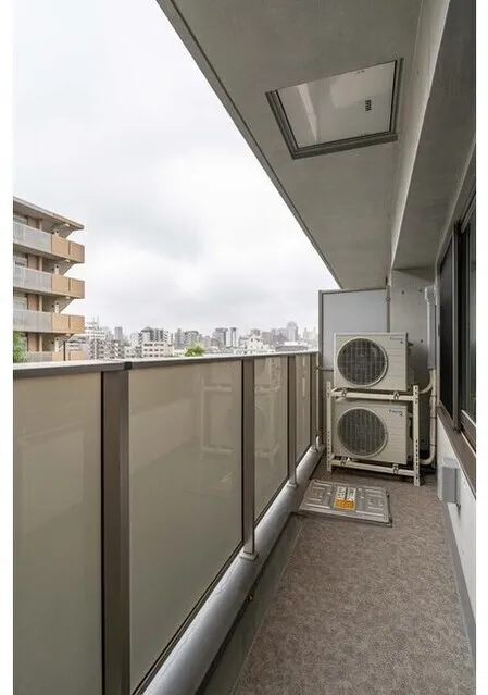 LUMIEC BUNKYO SENGOKU - Interior - ["Apartment", "Architecture", "Residential area"]