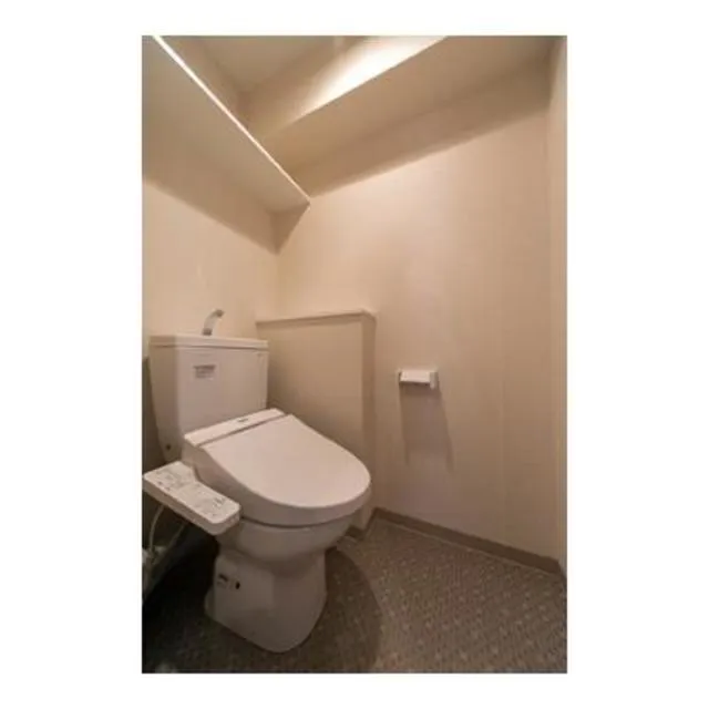 Forest Higashikoenji - Interior - ["Toilet", "Toilet seat", "Building"]