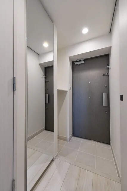 Prime Bliss Shinagawa Hatanodai - Interior - ["Flooring", "Floor", "Wood"]