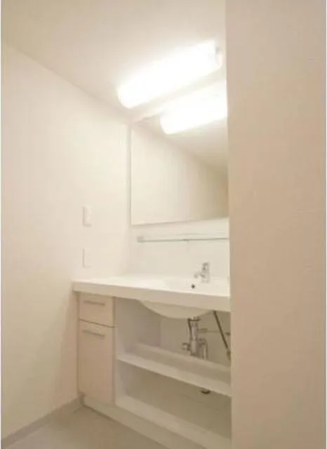 Park Axis Toyosu - Interior - ["Sink", "Tap", "Bathroom sink"]
