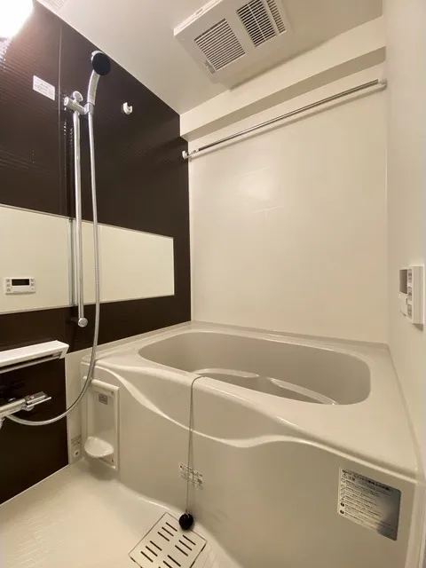 HF Shimoakatsuka Residence - Interior - ["Flooring", "Plumbing fixture", "Floor"]