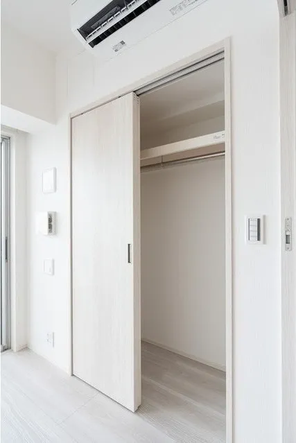 Comforia Takenotsuka East - Interior - ["Floor", "Flooring", "Apartment"]
