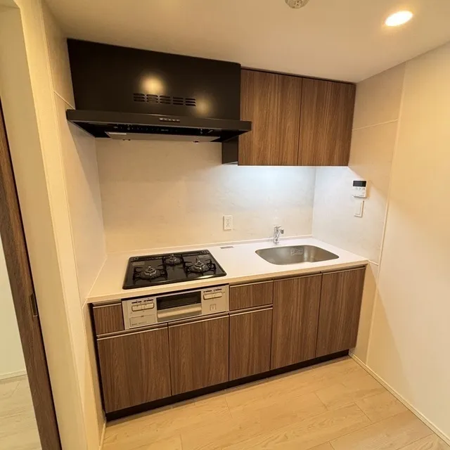 Park Axis Shinagawa Tennozu Isle - Interior - ["Flooring", "Floor", "Wood flooring"]